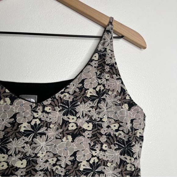 The North Face A5 Series Floral Camisole Size Large - Picture 3 of 6